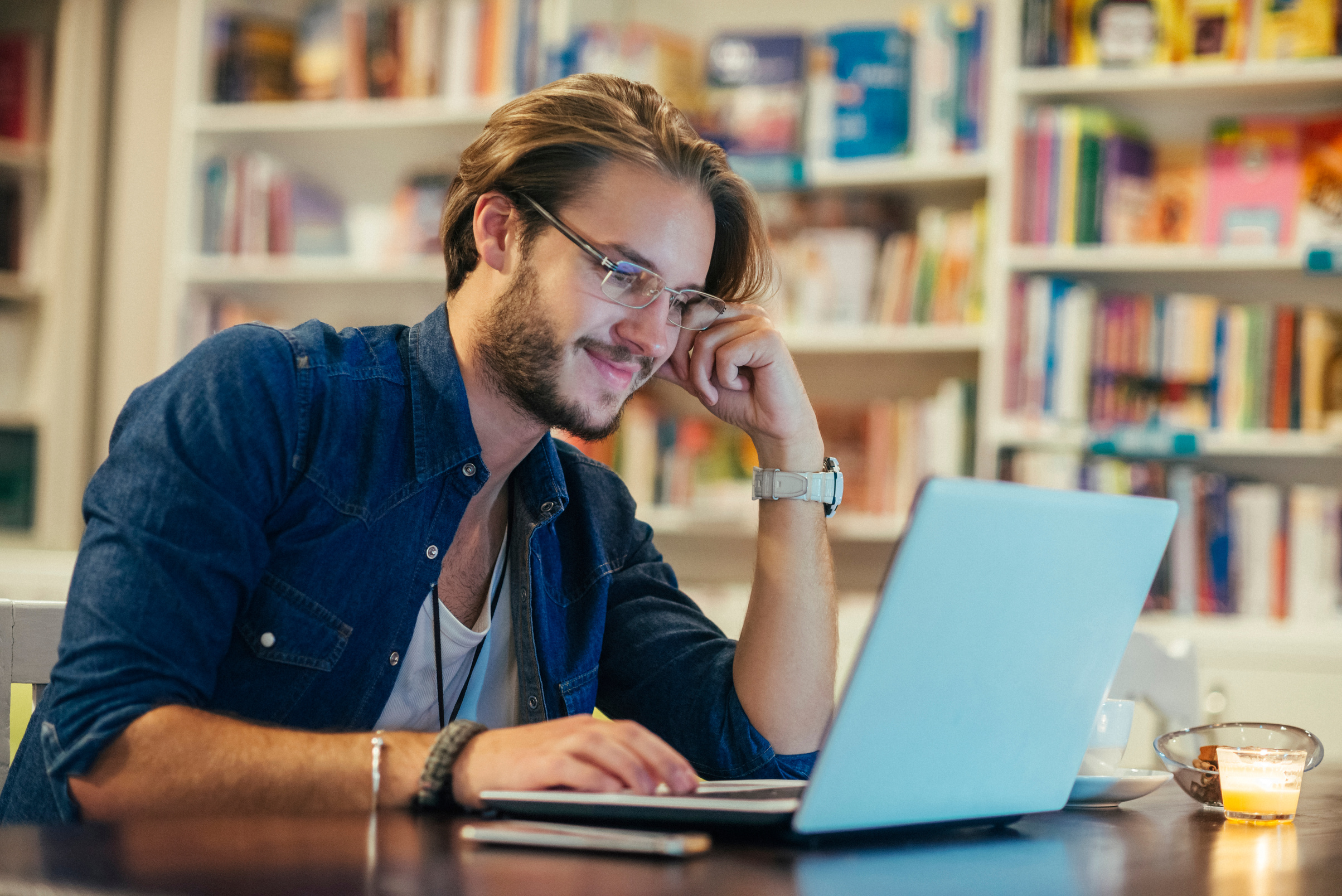 student working on the computer